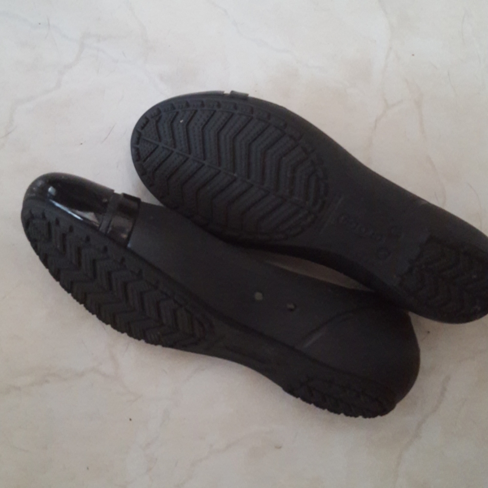 Crocs - Picture 2 of 2